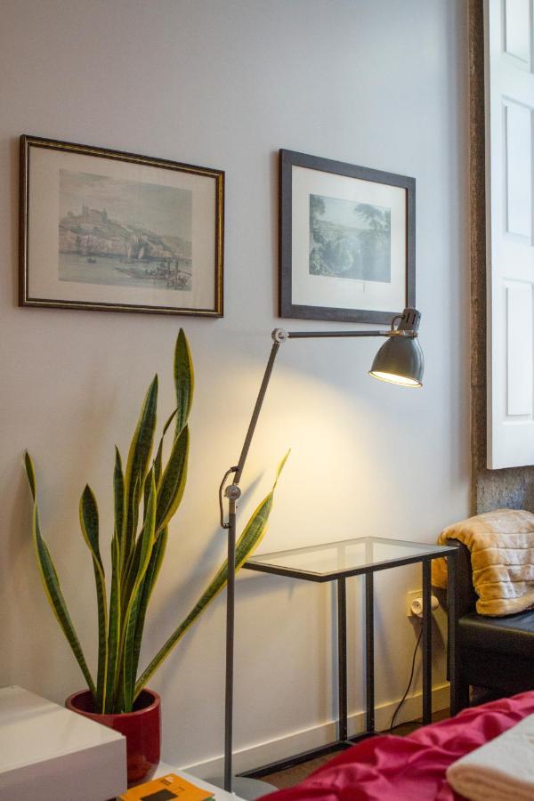 Ohh - Ganesha Studio- Oporto Center Apartment Ruang foto